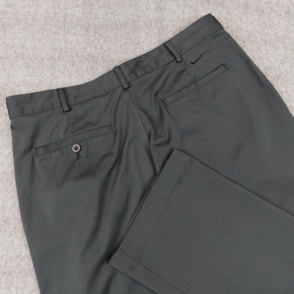 Nike Dri Fit Tech Golf Pants Men's 32x30 (Fit 34/30) Black Flat Front 319685-012